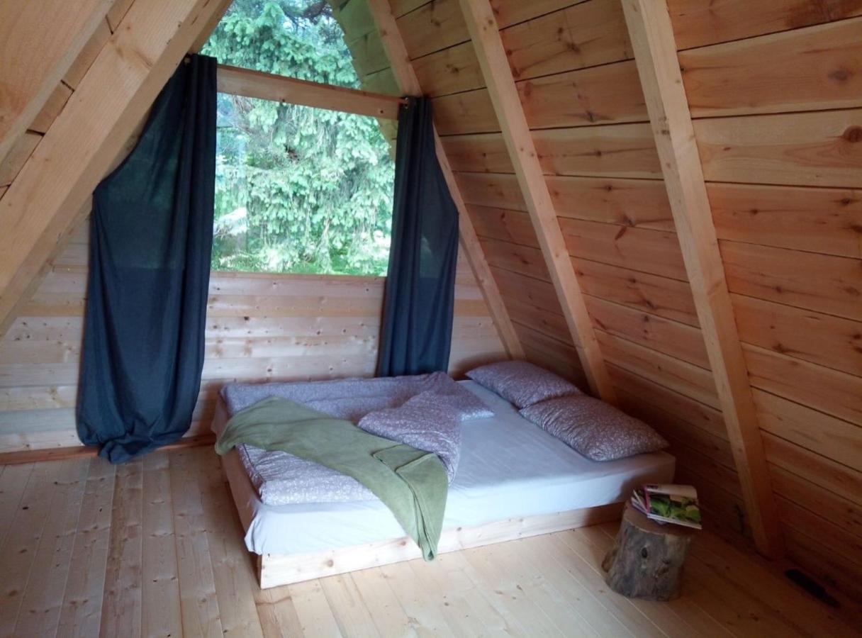 Hillside Bio Glamping Hotel Prebold Buitenkant foto